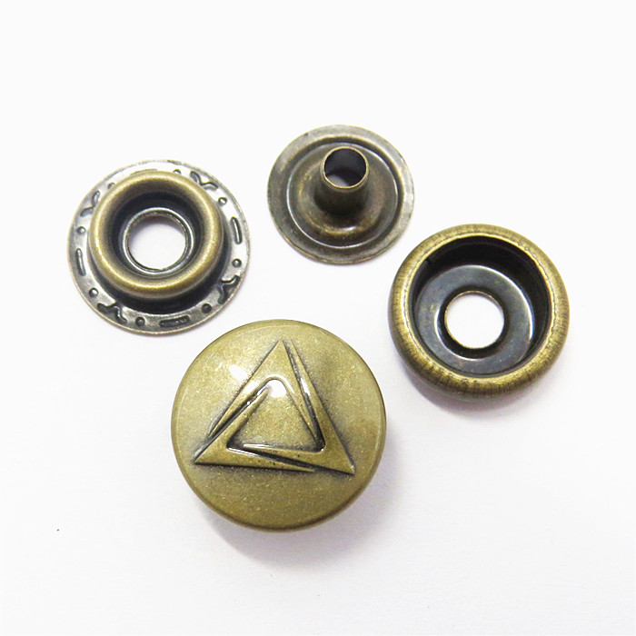 15mm 定制三角形logo車篷鈕